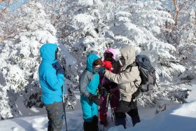 天狗岳からの下山中の休憩4