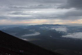 山中湖と丹沢