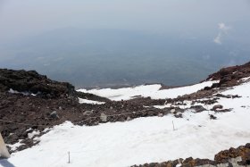 登山道を振り返って