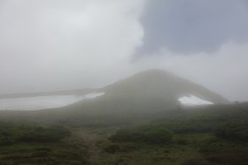 幻想的な山頂