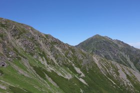 荒川岳から東岳への稜線