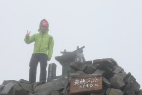 奥穂高岳山頂にて