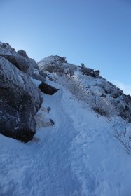 山頂まであと少し