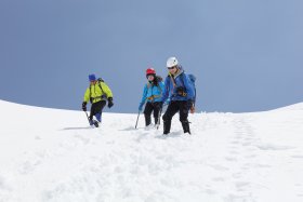 コルからの下山