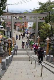 武蔵御嶽神社へ